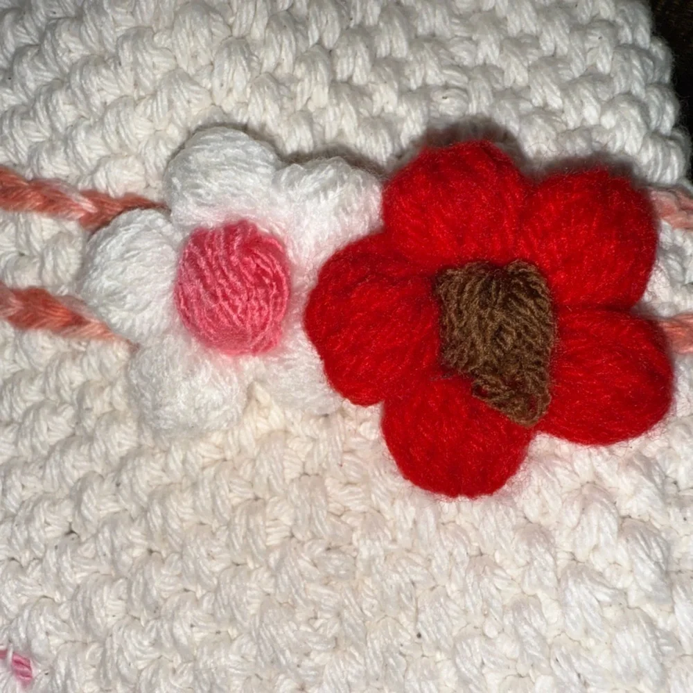 COTTAGECORE GRANNY CORE FLOWER HAT CROCHET / HANDMADE